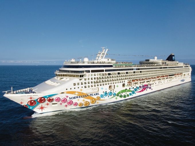 norvegian pearl star trek cruise